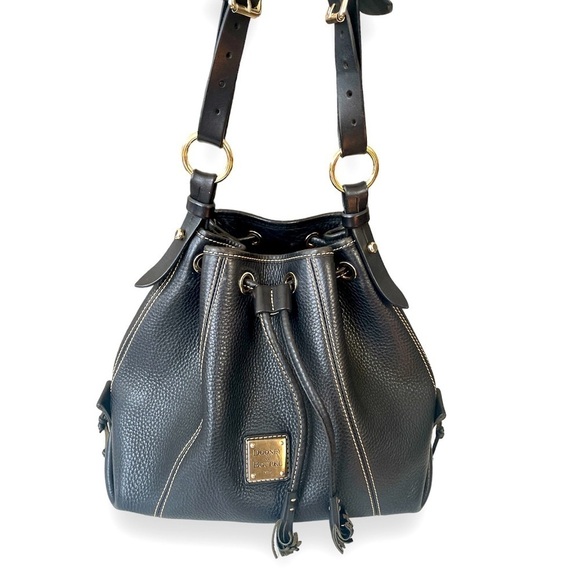 Dooney & Bourke Handbags - Dooney & Bourke Black Pebbled Leather Bag
